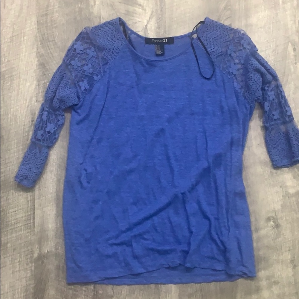 Forever 21 blue lace sleeve top